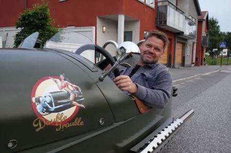  Nose art made for this Morgan 3 wheeler. Double Trouble - Christian Beijer Arts